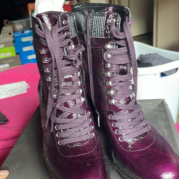 BN Vince Camuto Ermania boots size 8 - Picture 2 of 9